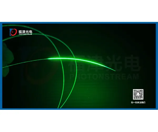 円筒形光拡散ファイバー